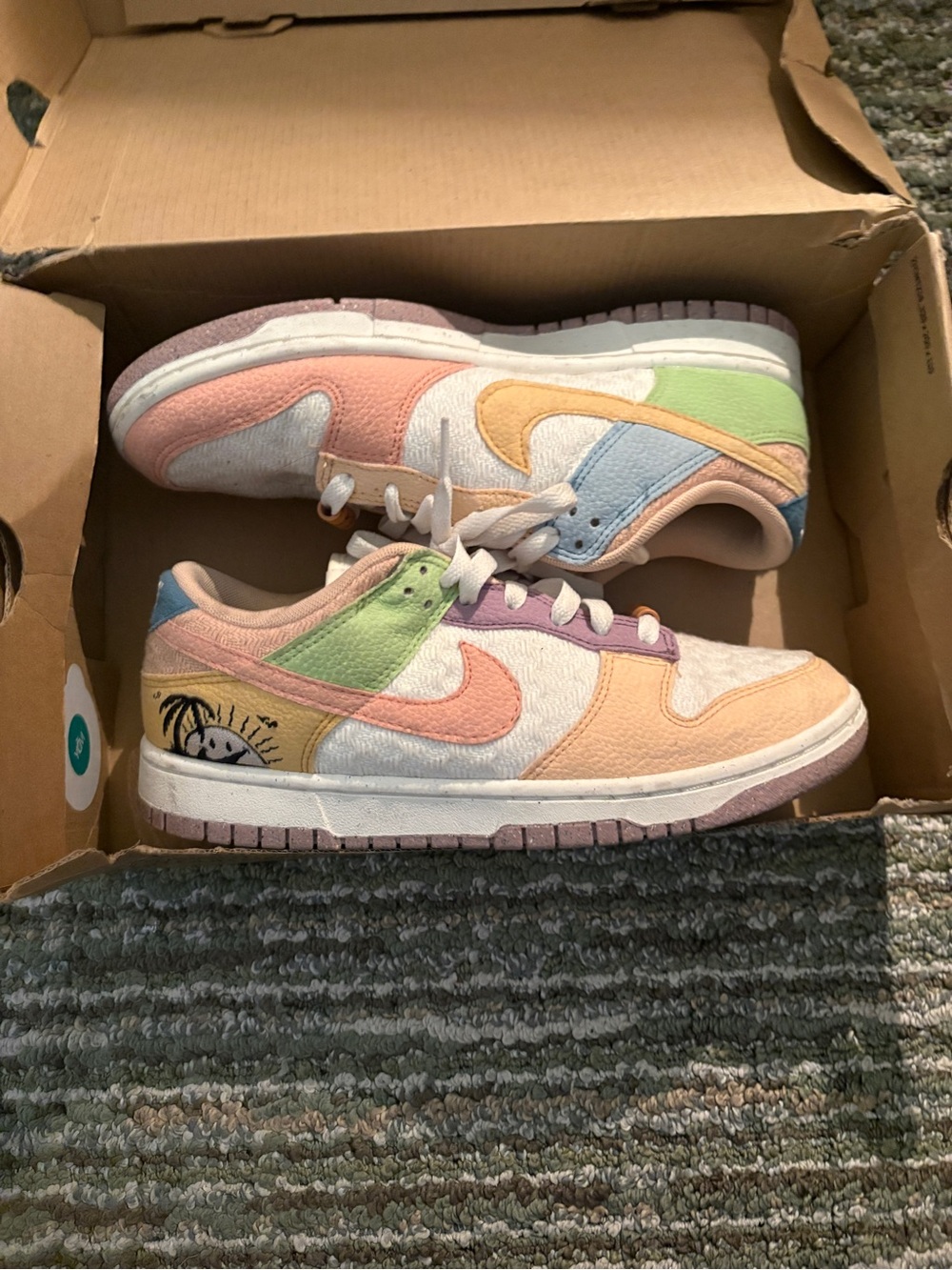 2022 Nike Wmns Dunk Low SE “Sun Club”